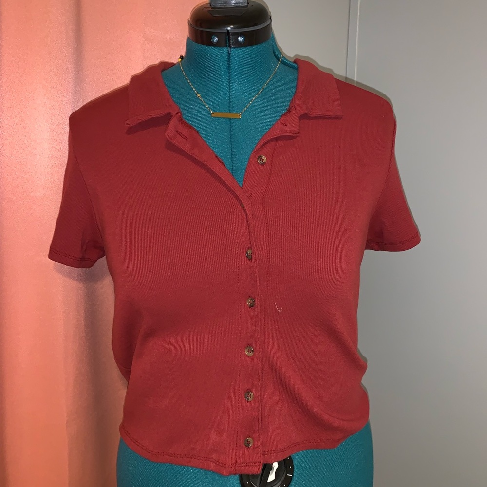 American Eagle Red Crop Button Up